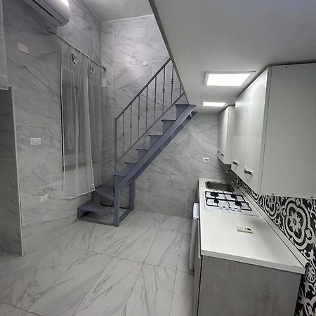 Апартаменты Mini House Vicoletto Pontenuovo 41 Неаполь Экстерьер фото