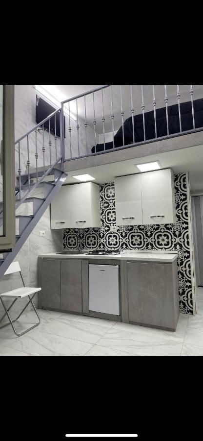 Апартаменты Mini House Vicoletto Pontenuovo 41 Неаполь Экстерьер фото