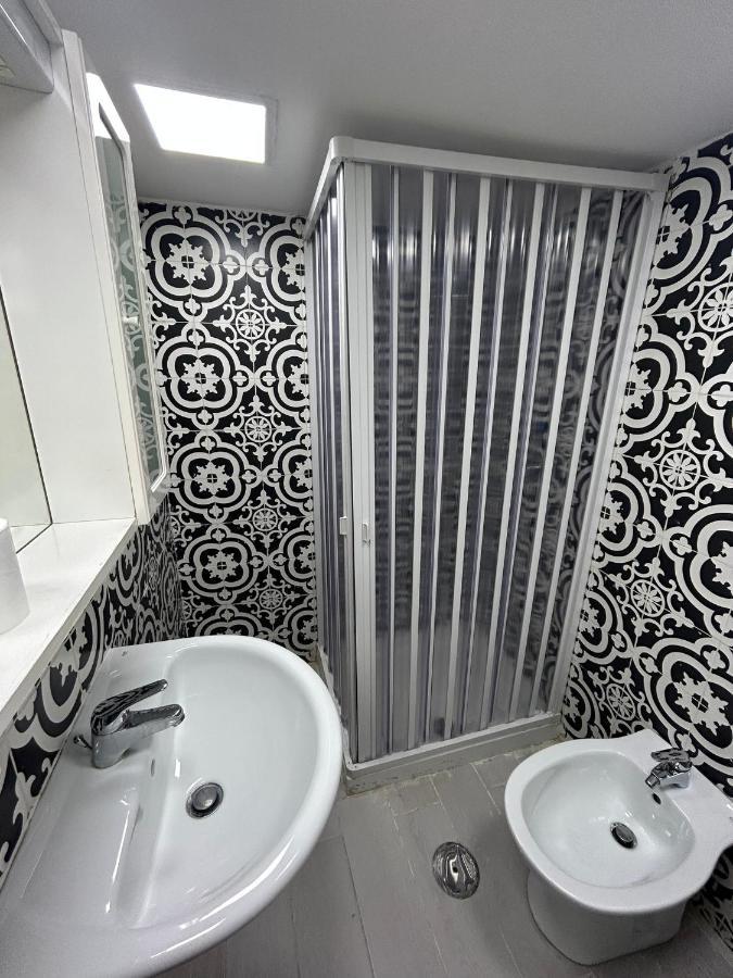 Апартаменты Mini House Vicoletto Pontenuovo 41 Неаполь Экстерьер фото